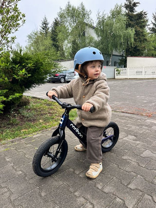 Up to what age is a balance bike suitable?