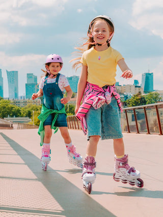 What should you pay attention to when buying roller skates for a child?