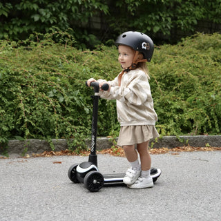 The child’s first scooter – When should they start and what should it be like?