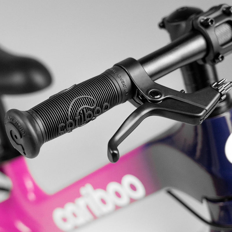 V-brake system – just like on adult MTB bikes.