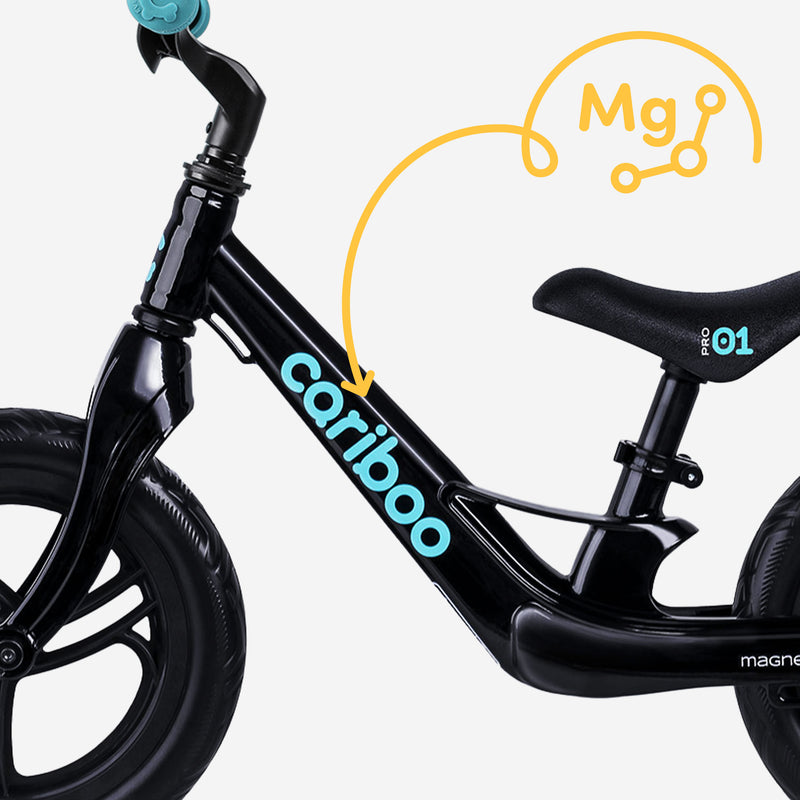 Seamless magnesium alloy frame.