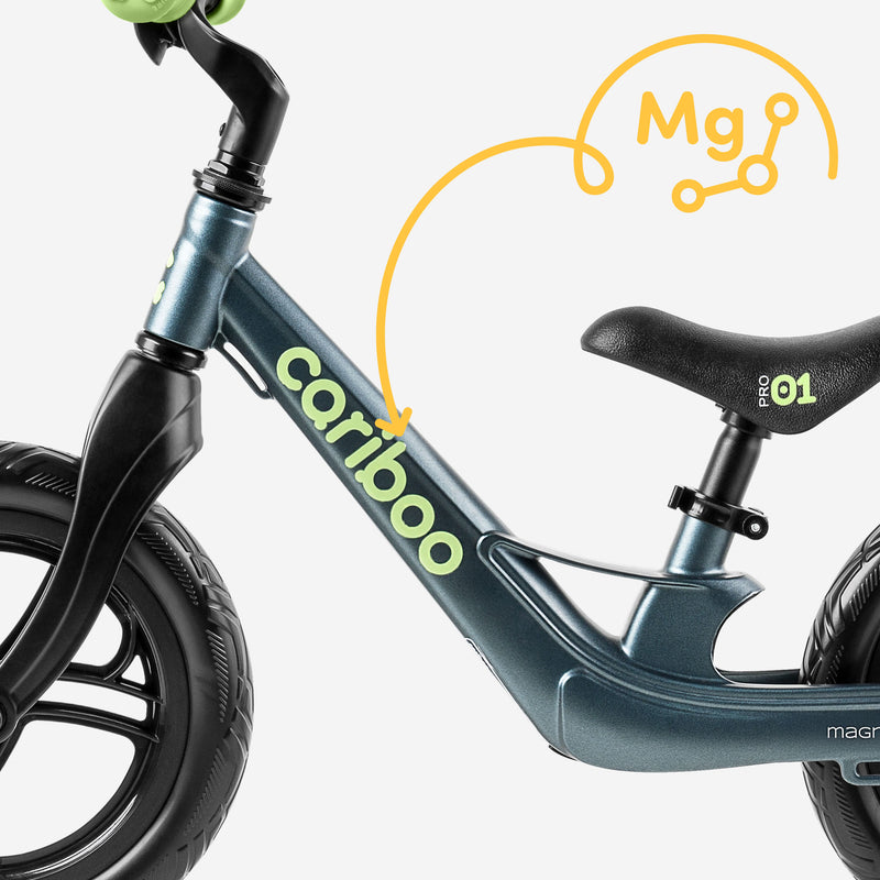 Seamless magnesium alloy frame.