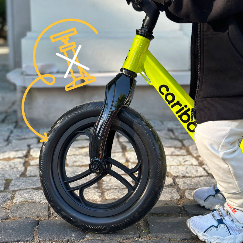 Lightweight EVA foam wheels – no pumping, zero risk of punctures.
